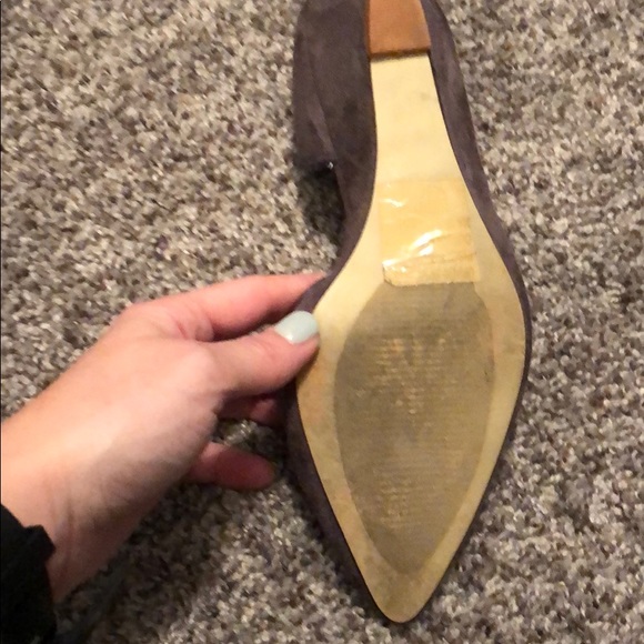 Gray pointed toe wedge - Picture 4 of 4